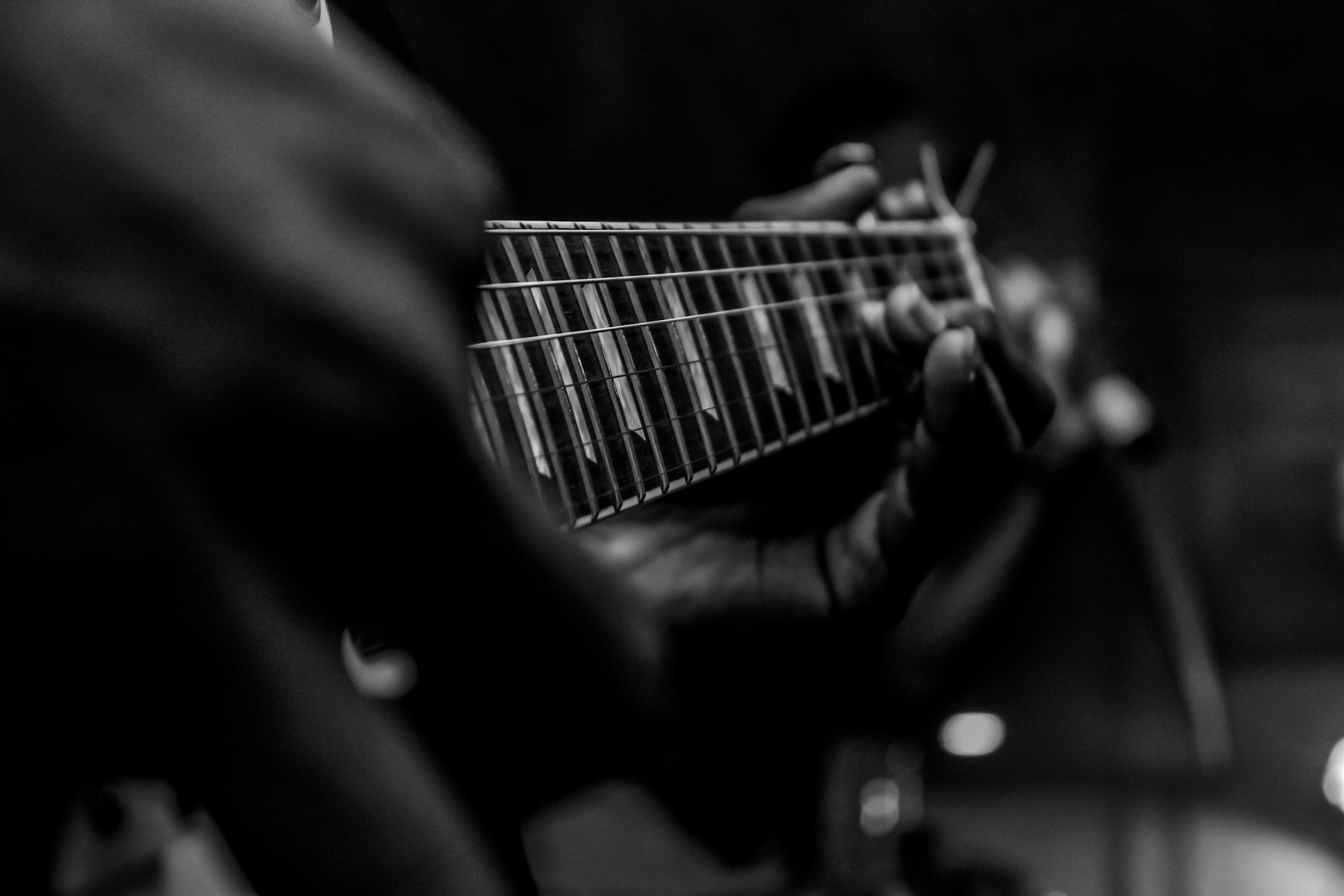 Muziekinstrumenten kopen voor beginners en gevorderden: waar let je op?